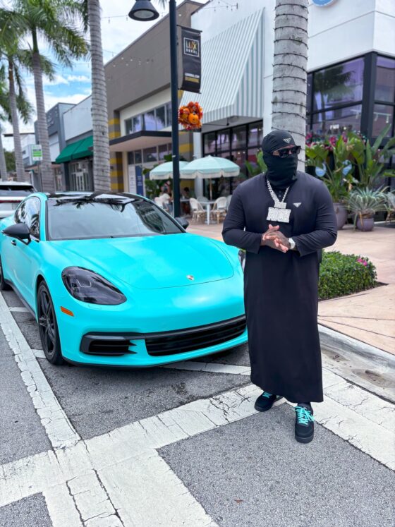 KING P BLACK W/ BLACK TRIANGLE FULL LENGTH - Image 6