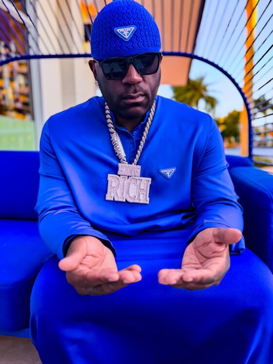 KING P KUFI BLUE