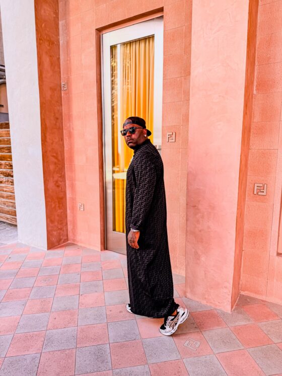 KING FF BLACK LONG SLEEVE FULL LENGTH - Image 5
